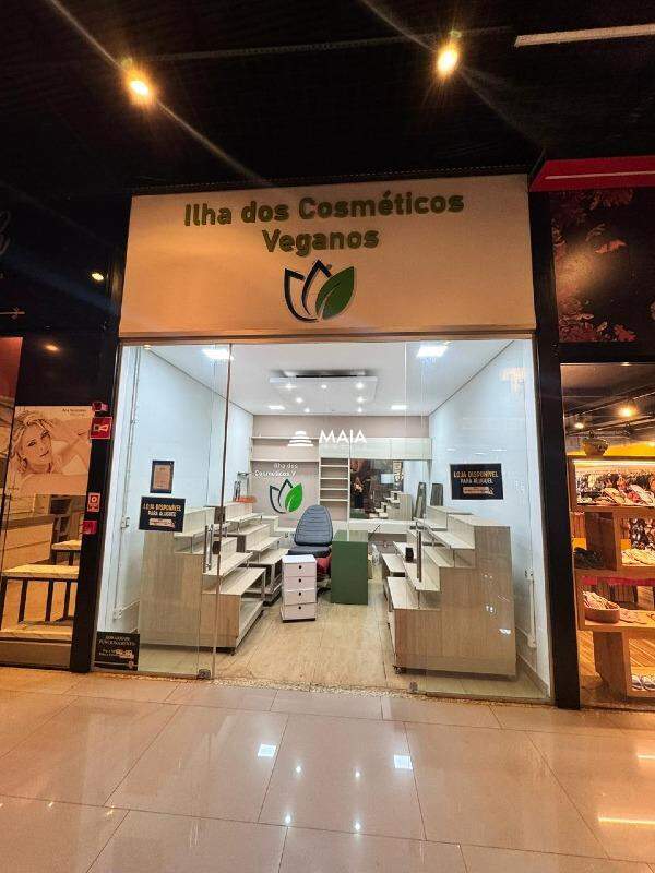 Comercial para aluguel no Parque das Américas: 