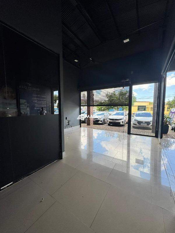 Comercial para aluguel no Parque das Américas: 