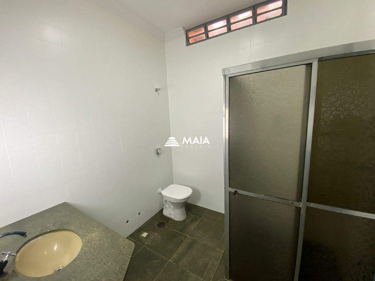 Casa para aluguel no Frei Eugênio: 