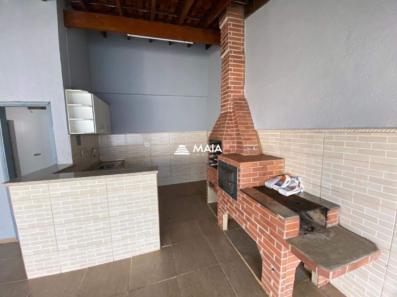 Casa para aluguel no Frei Eugênio: 