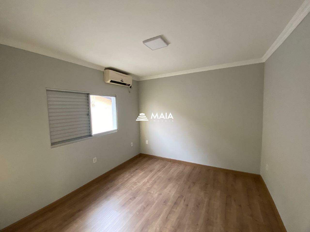 Casa para aluguel no Frei Eugênio: 