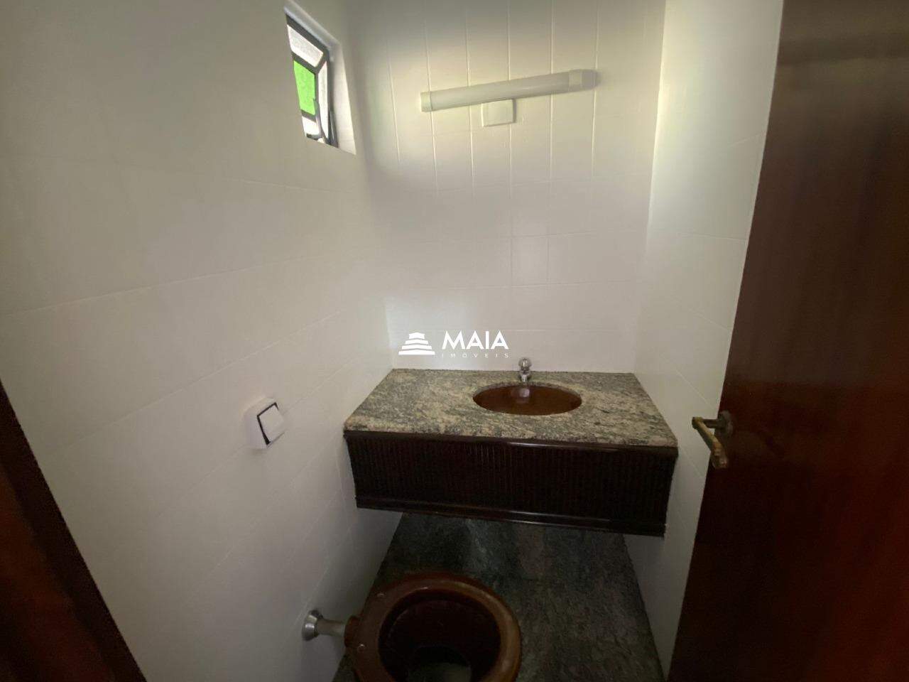 Casa para aluguel no Frei Eugênio: 