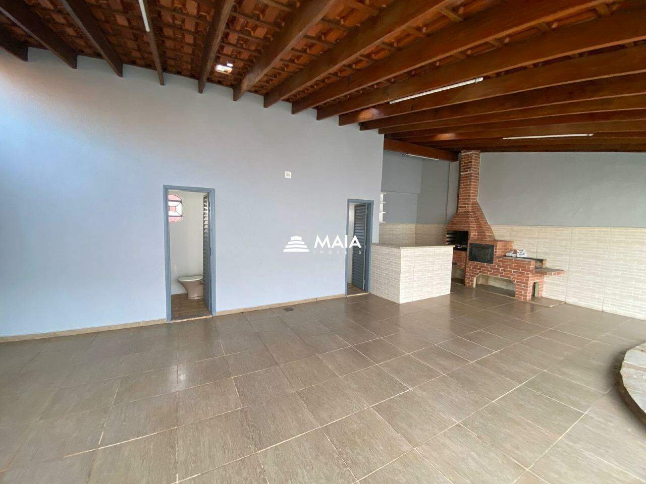 Casa para aluguel no Frei Eugênio: 