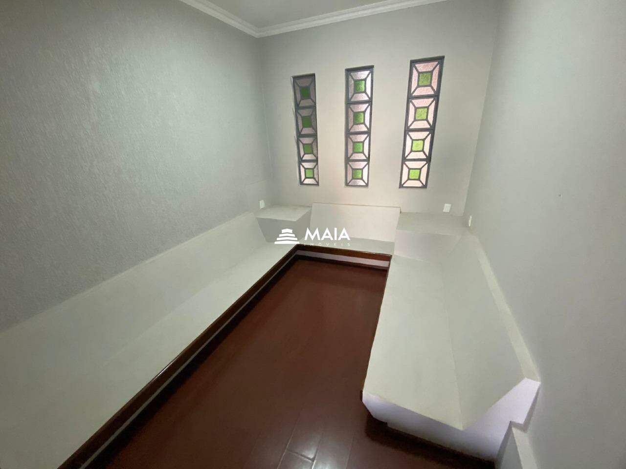 Casa para aluguel no Frei Eugênio: 