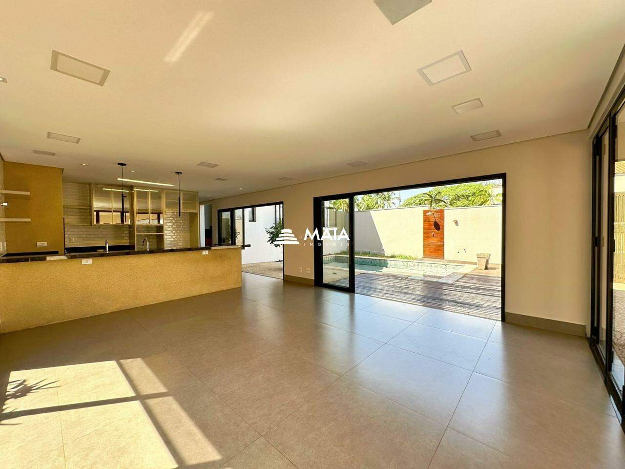 Casa de Condomínio à venda no Estância dos Ipês: 