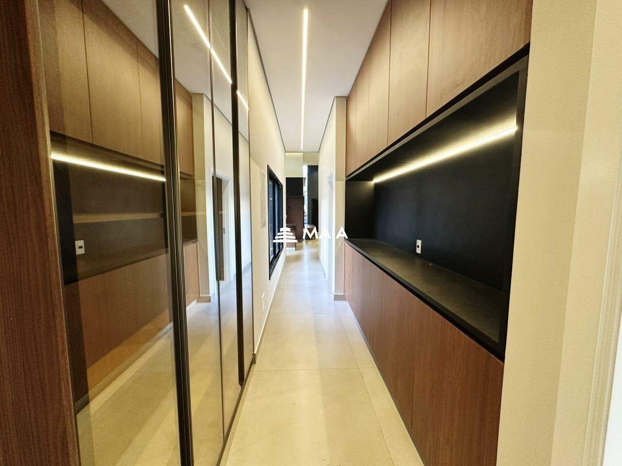 Casa de Condomínio à venda no Damha I - Res. Uberaba: 