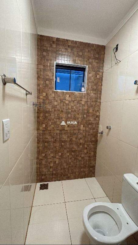 Casa à venda no Jardim Elza Amuí I: 