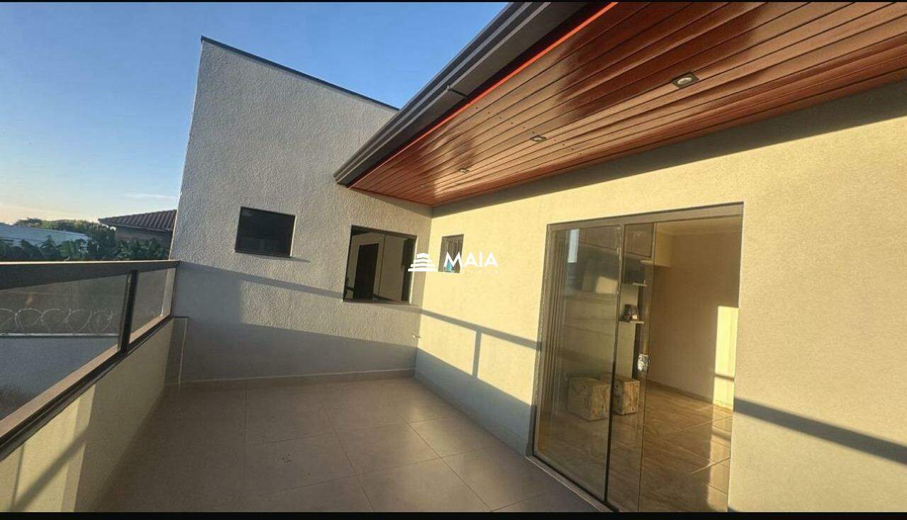 Casa à venda no Jardim Elza Amuí I: 