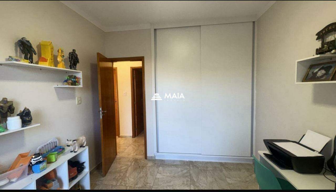 Casa à venda no Jardim Elza Amuí I: 