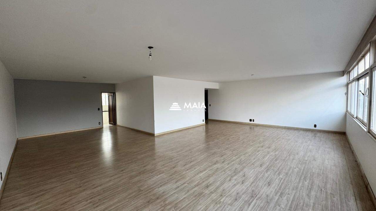 Apartamento para aluguel no Centro: 