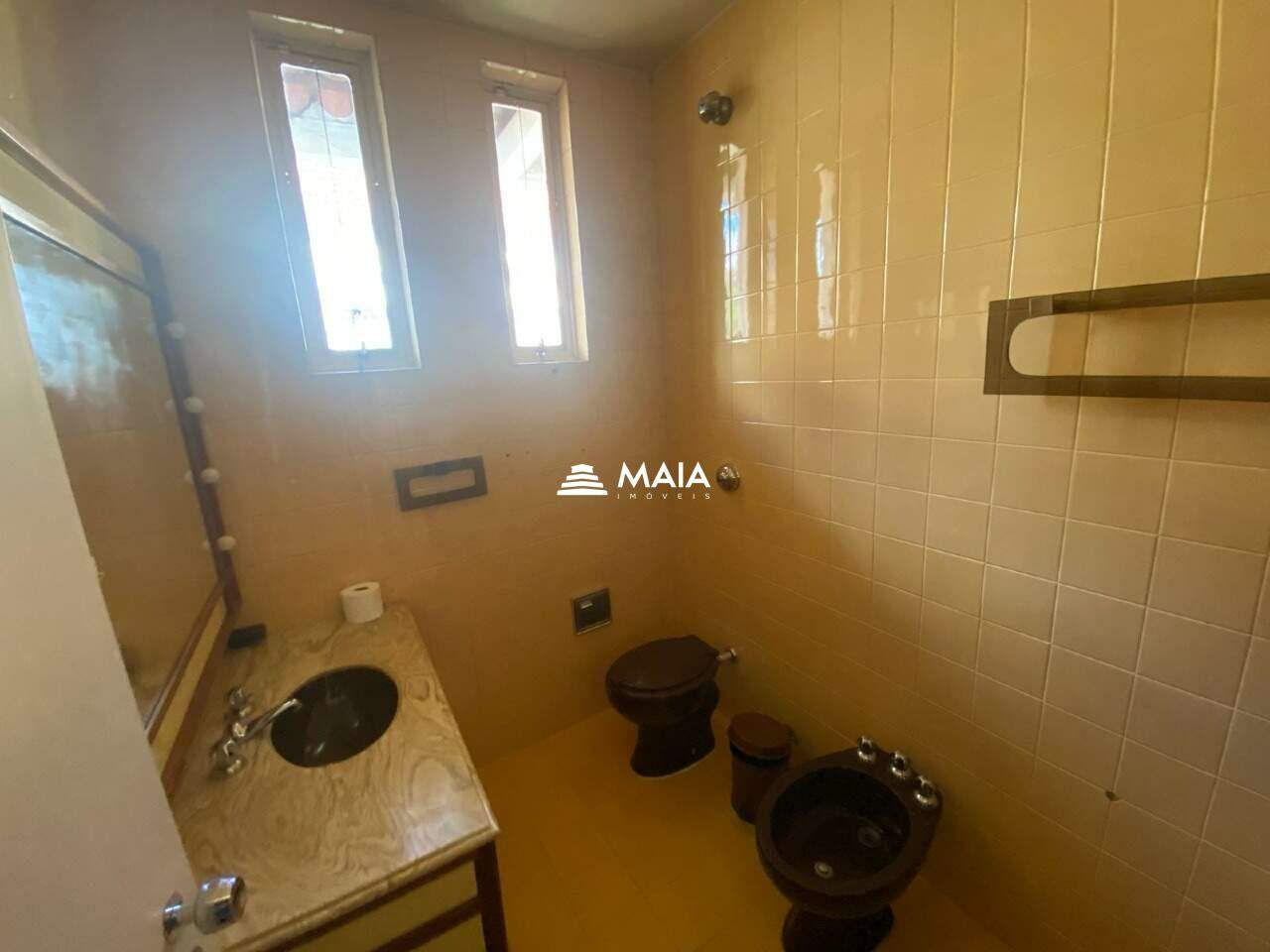 Casa para aluguel no Centro: 