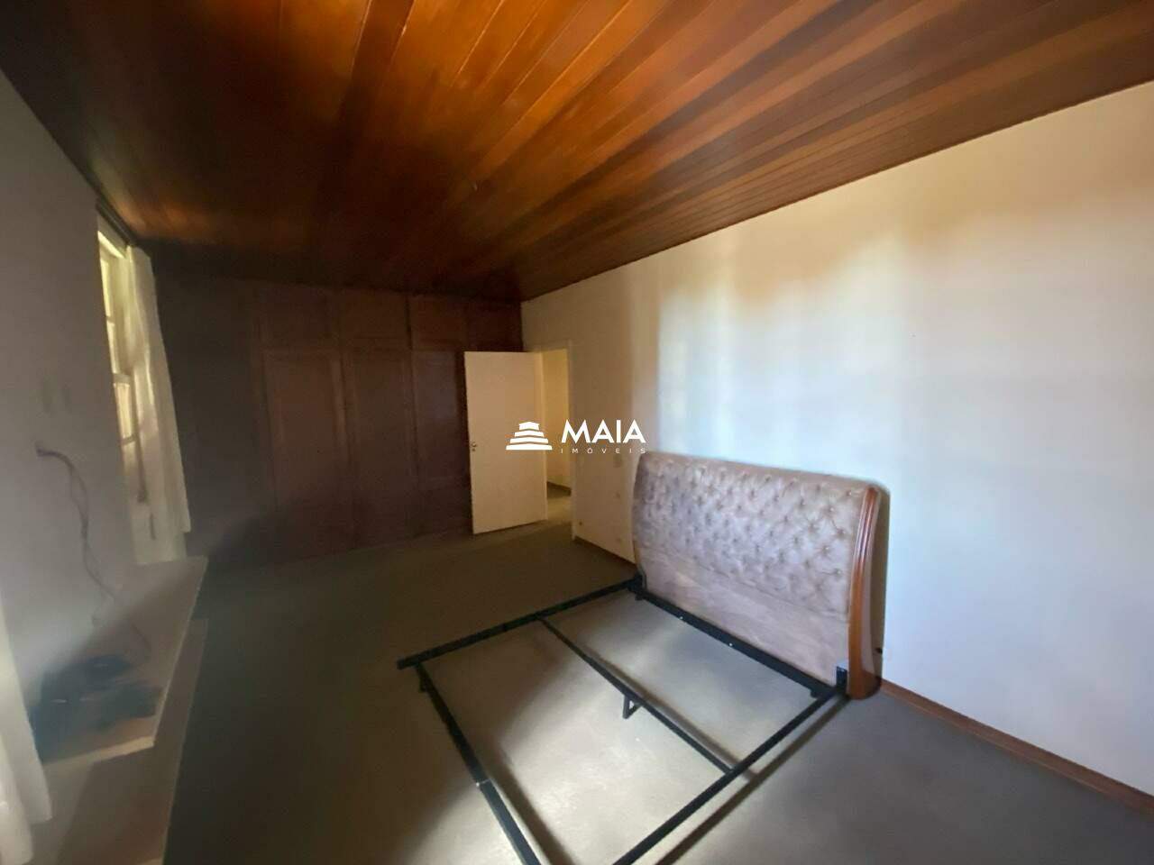 Casa para aluguel no Centro: 