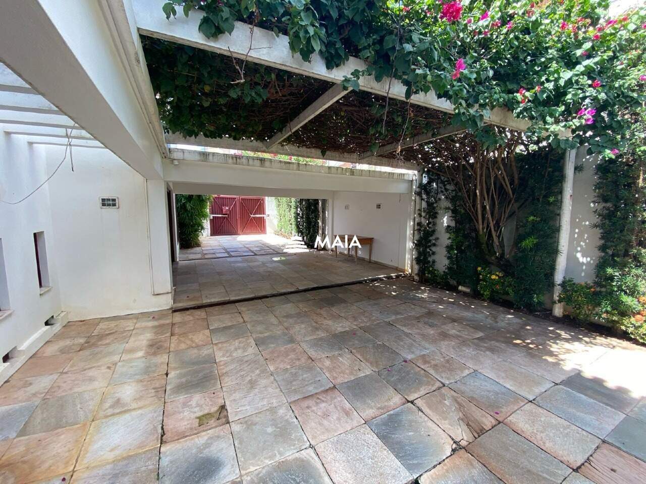 Casa para aluguel no Centro: 