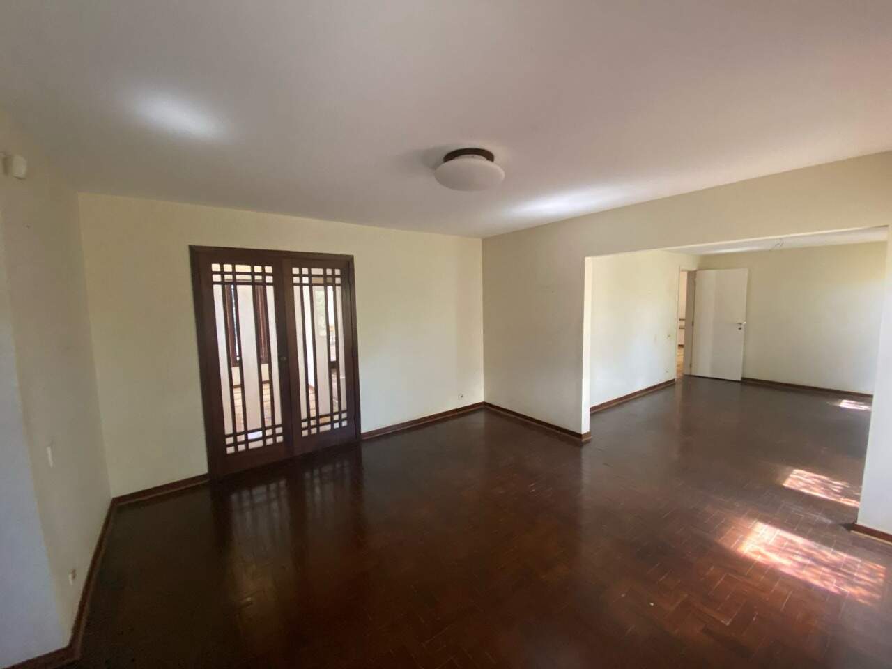 Casa para aluguel no Centro: 