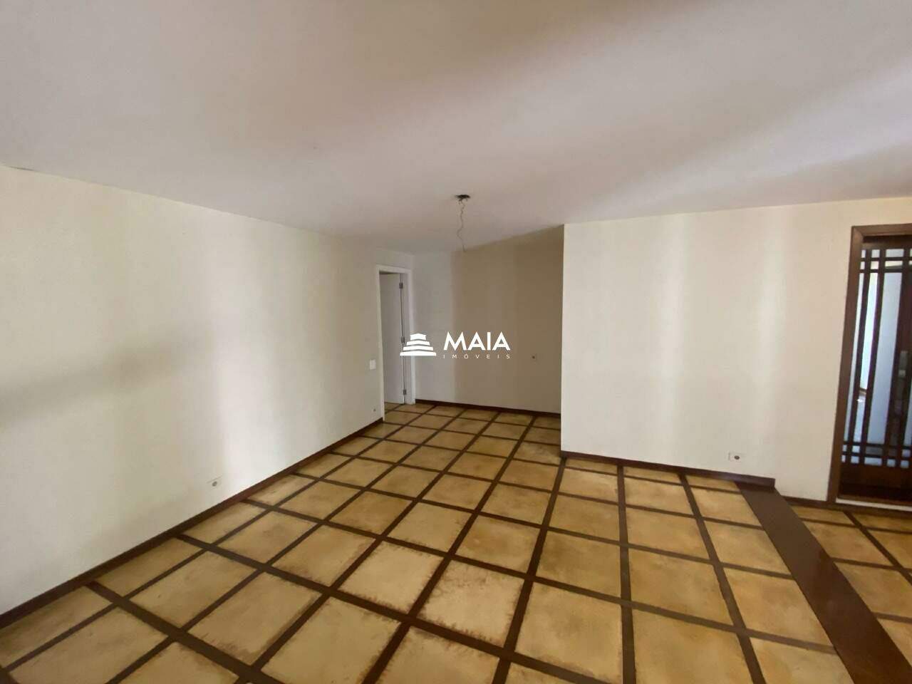 Casa para aluguel no Centro: 