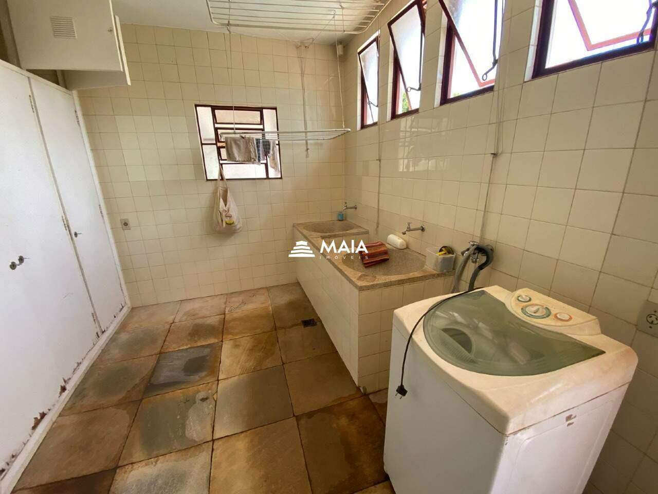 Casa para aluguel no Centro: 