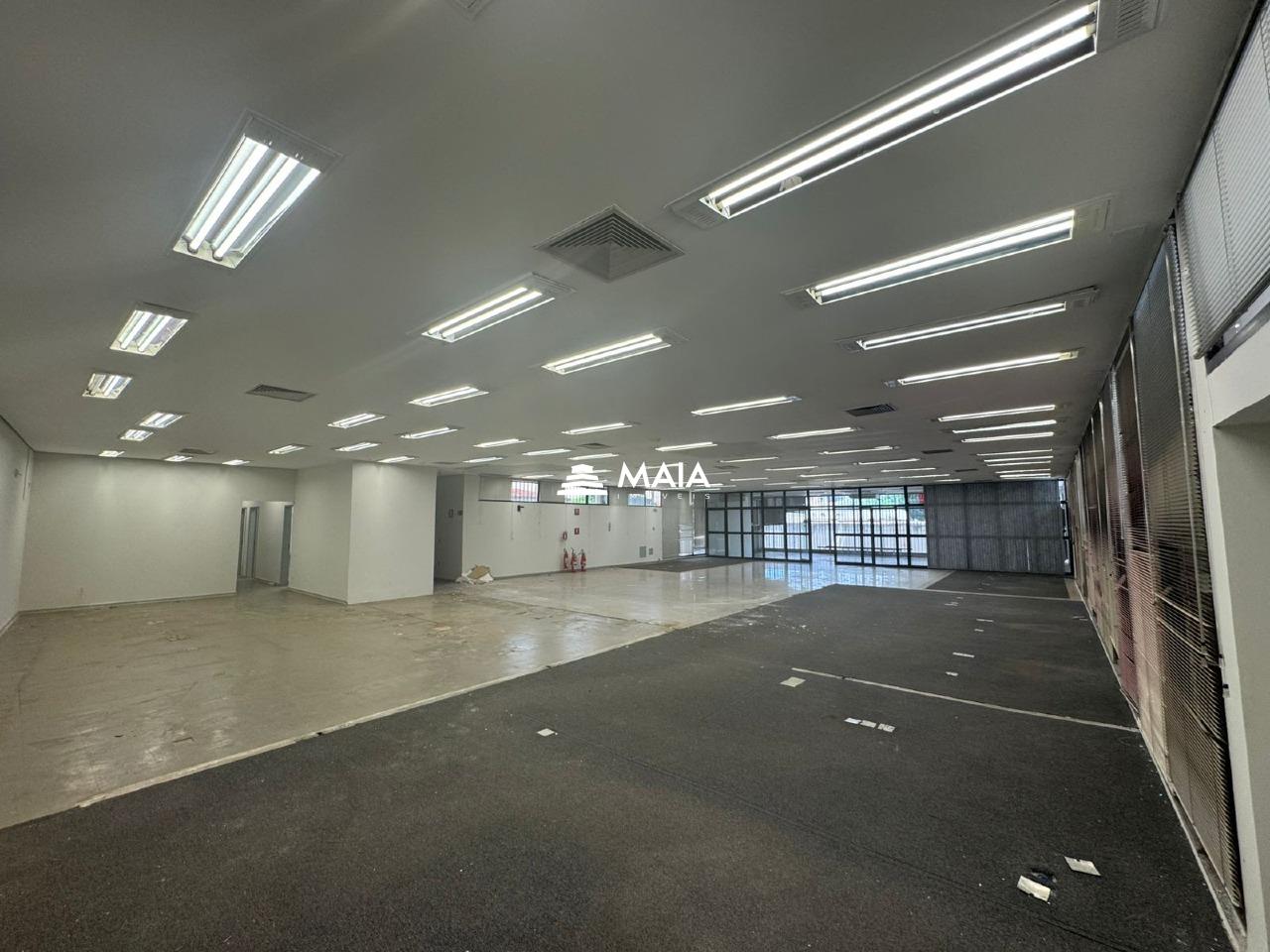 Comercial para aluguel no Mercês: 