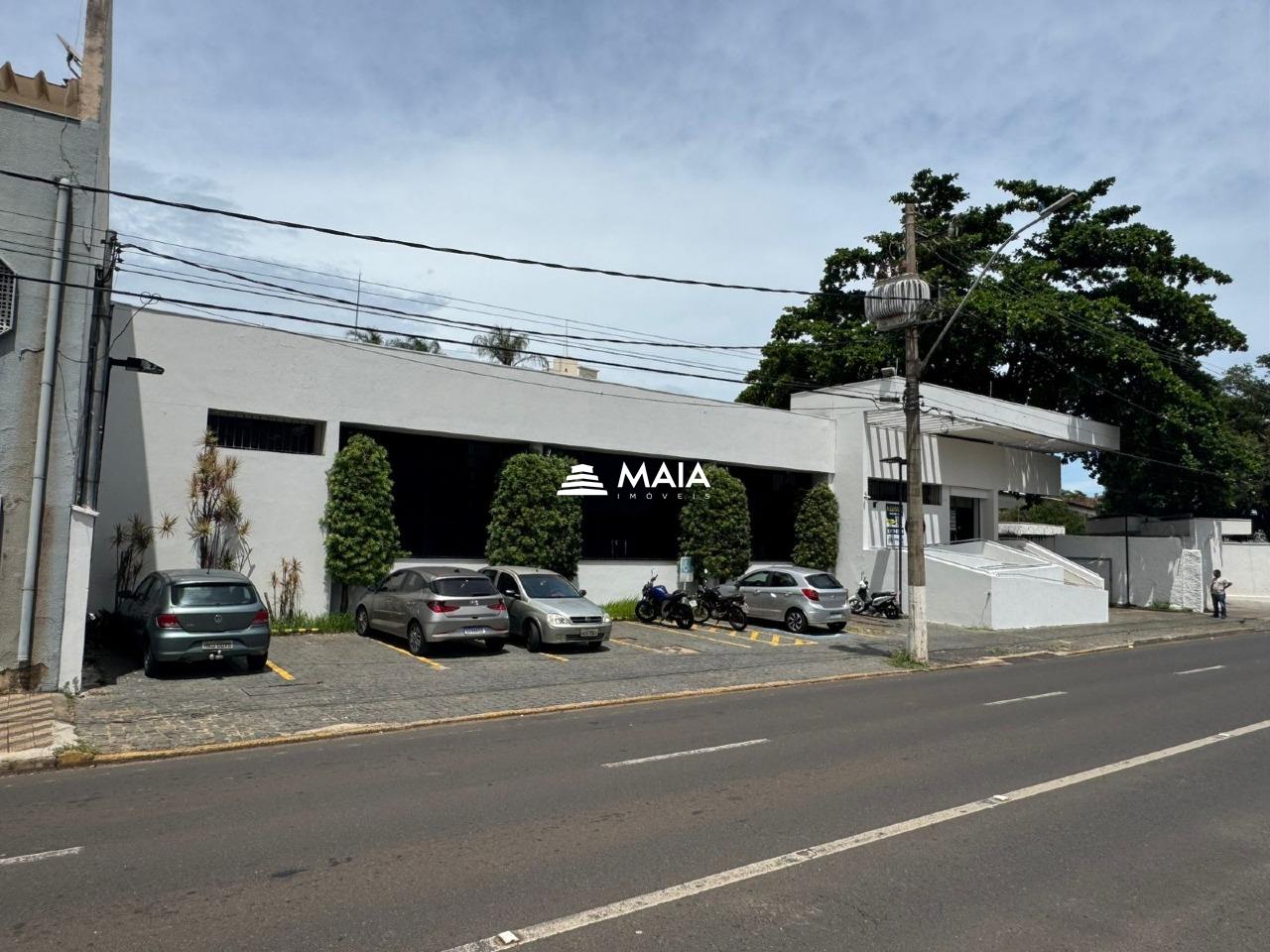 Comercial para alugar na Av. Leopoldino de Oliveira