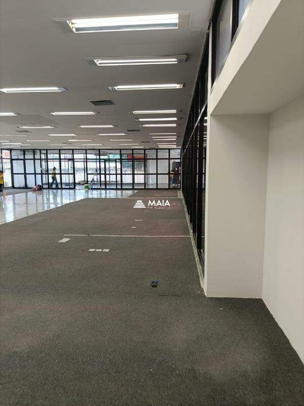 Comercial para aluguel no Mercês: 