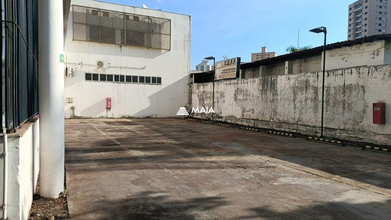 Comercial para aluguel no Mercês: 