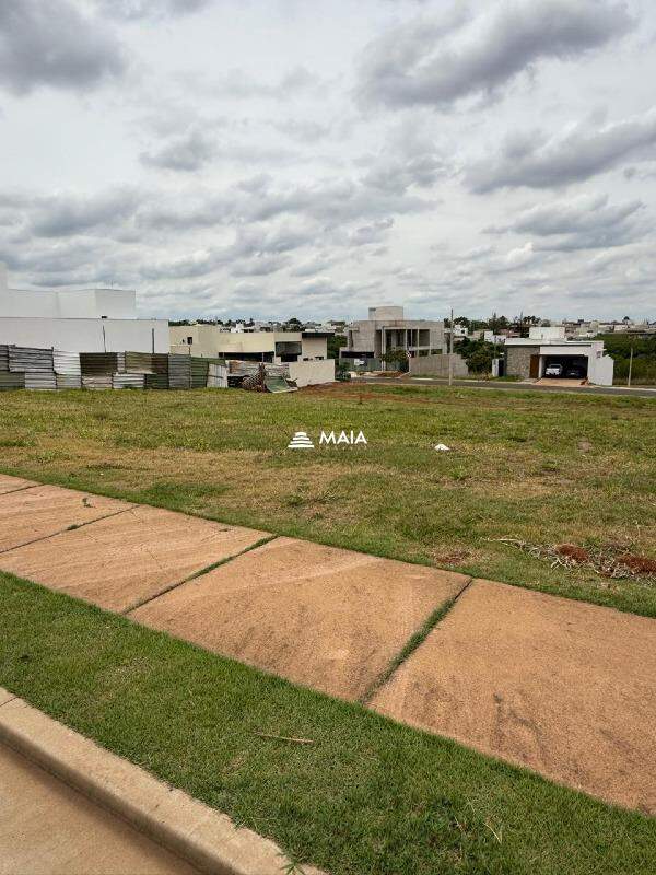 Terreno em Condomínio à venda no Damha III - Res. Uberaba: 