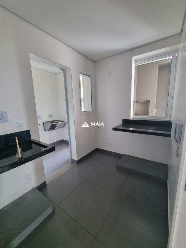 Apartamento à venda no Vila Olímpica: 