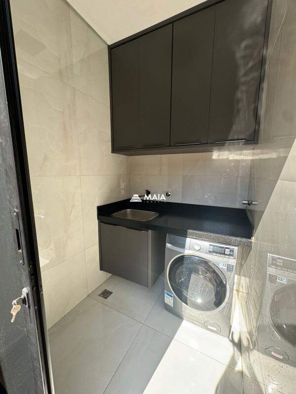 Casa à venda no Parque das Laranjeiras: 