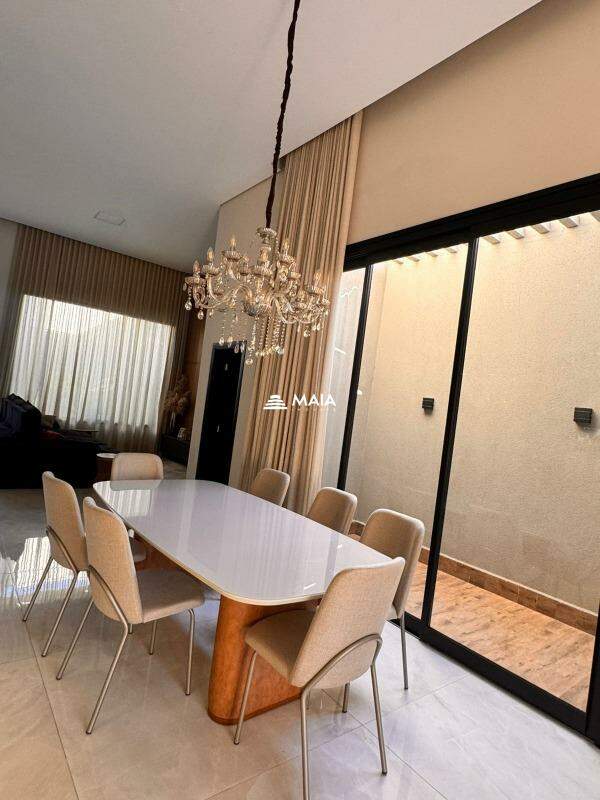 Casa à venda no Parque das Laranjeiras: 