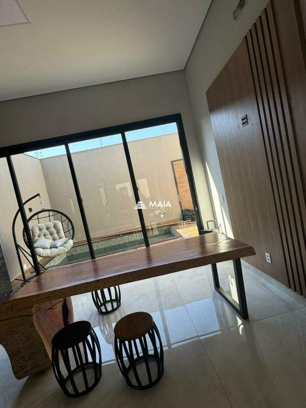 Casa à venda no Parque das Laranjeiras: 