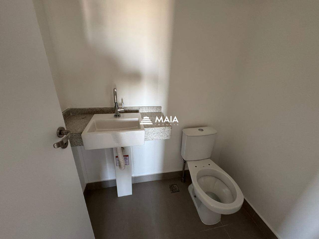 Apartamento à venda no Jardim do Lago: 