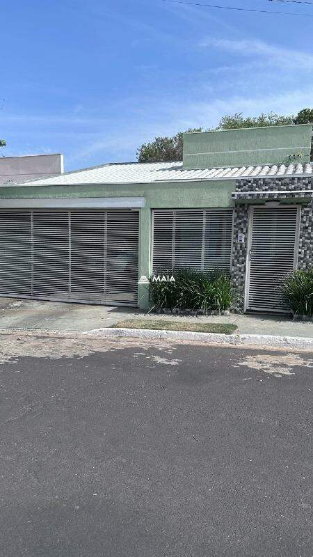 Casa de Condomínio à venda no Condomínio Vainice Andrade : 