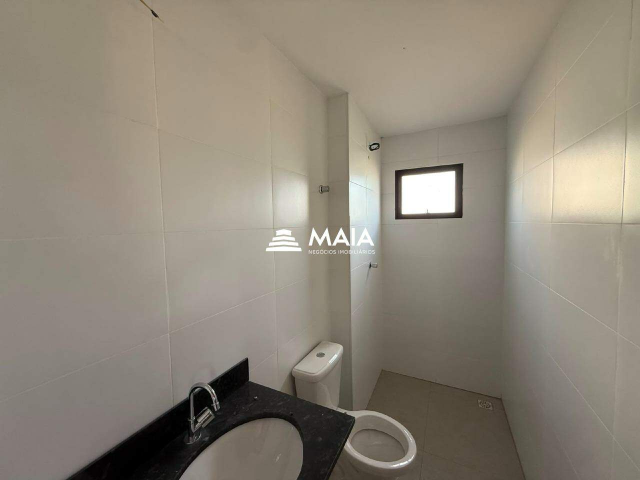 Apartamento à venda no Mercês: 