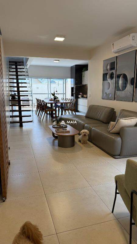 Casa de Condomínio à venda no Ayat, Club Residence: 