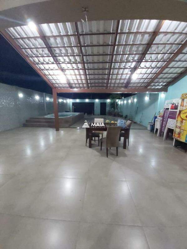 Casa à venda no Parque das Laranjeiras: 