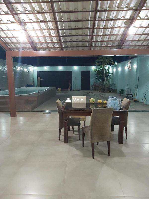 Casa à venda no Parque das Laranjeiras: 