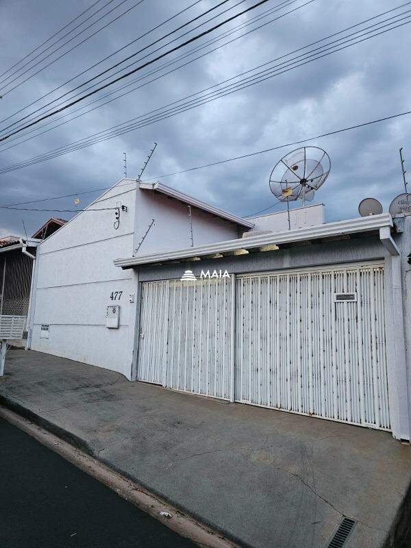 Casa à venda no bairro Manoel Mendes