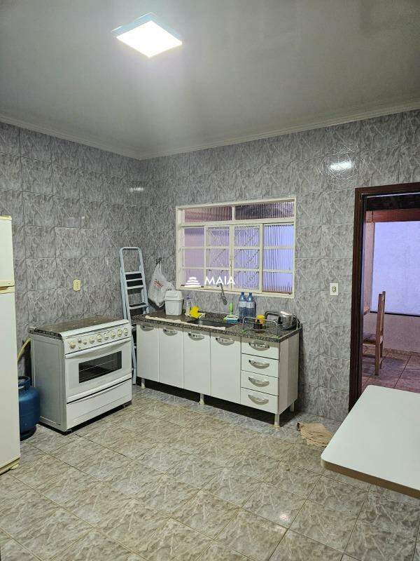 Casa à venda no Manoel Mendes: 