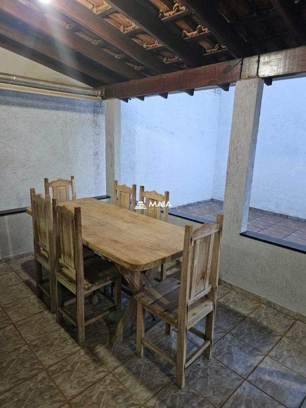 Casa à venda no Manoel Mendes: 