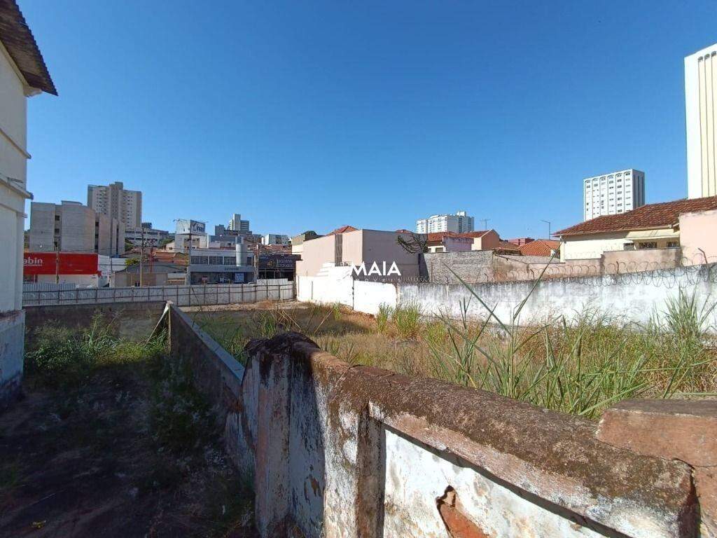 Terreno/Área para aluguel no São Benedito: 