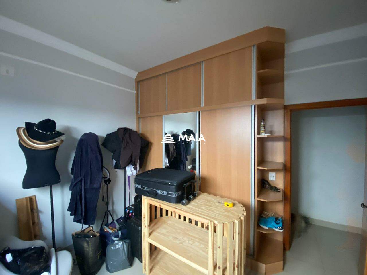 Casa à venda no Jardim Nenê Gomes: 