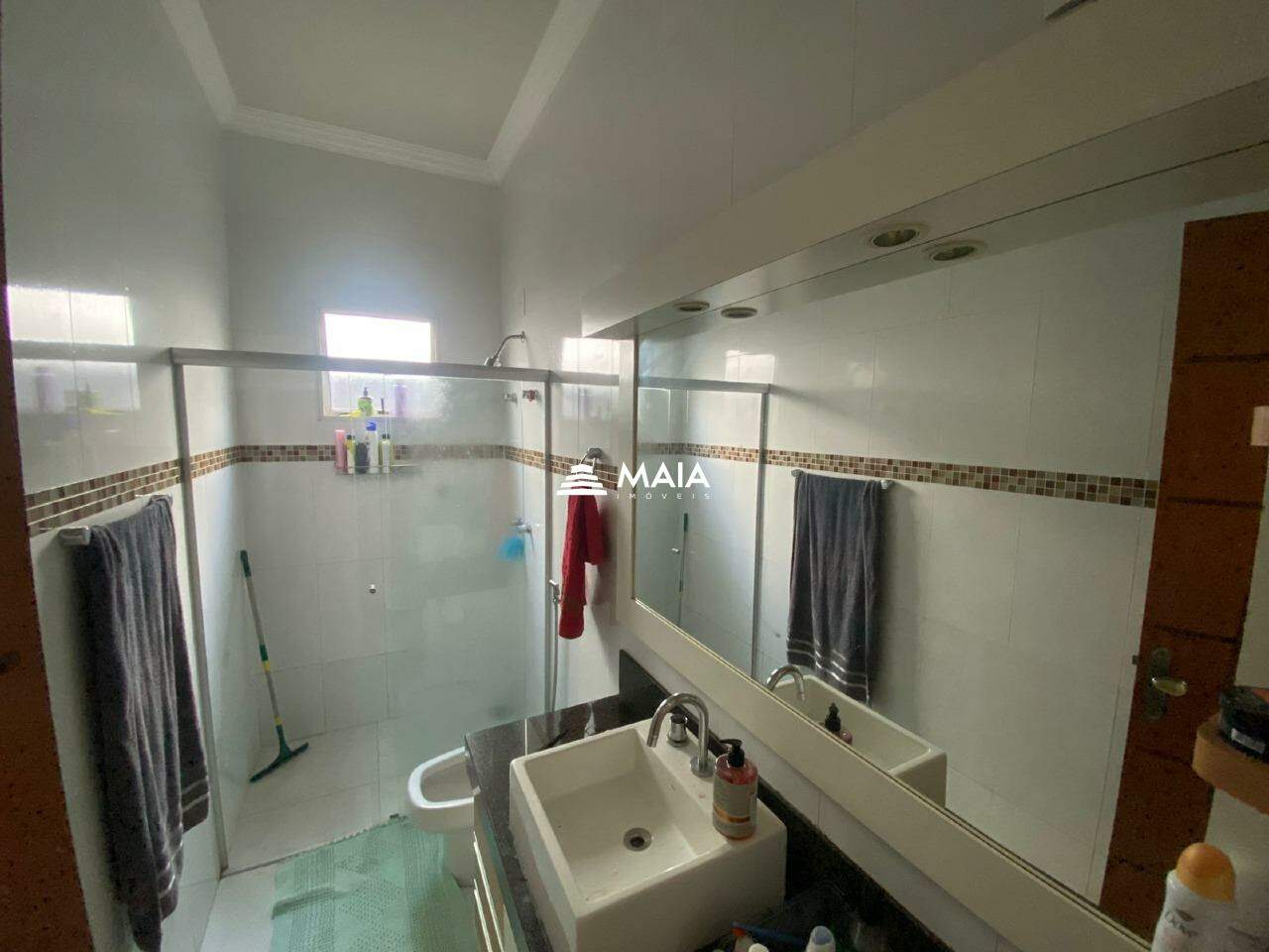 Casa à venda no Jardim Nenê Gomes: 