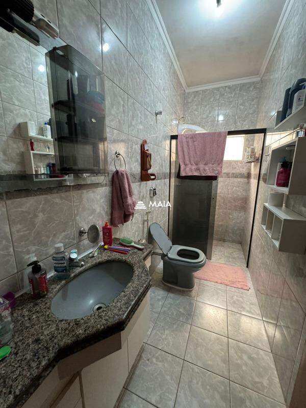 Casa à venda no Parque São Geraldo: 