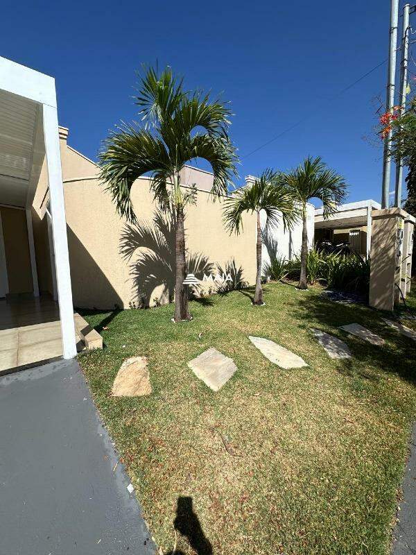 Casa de Condomínio à venda no Portal Beija Flor: 