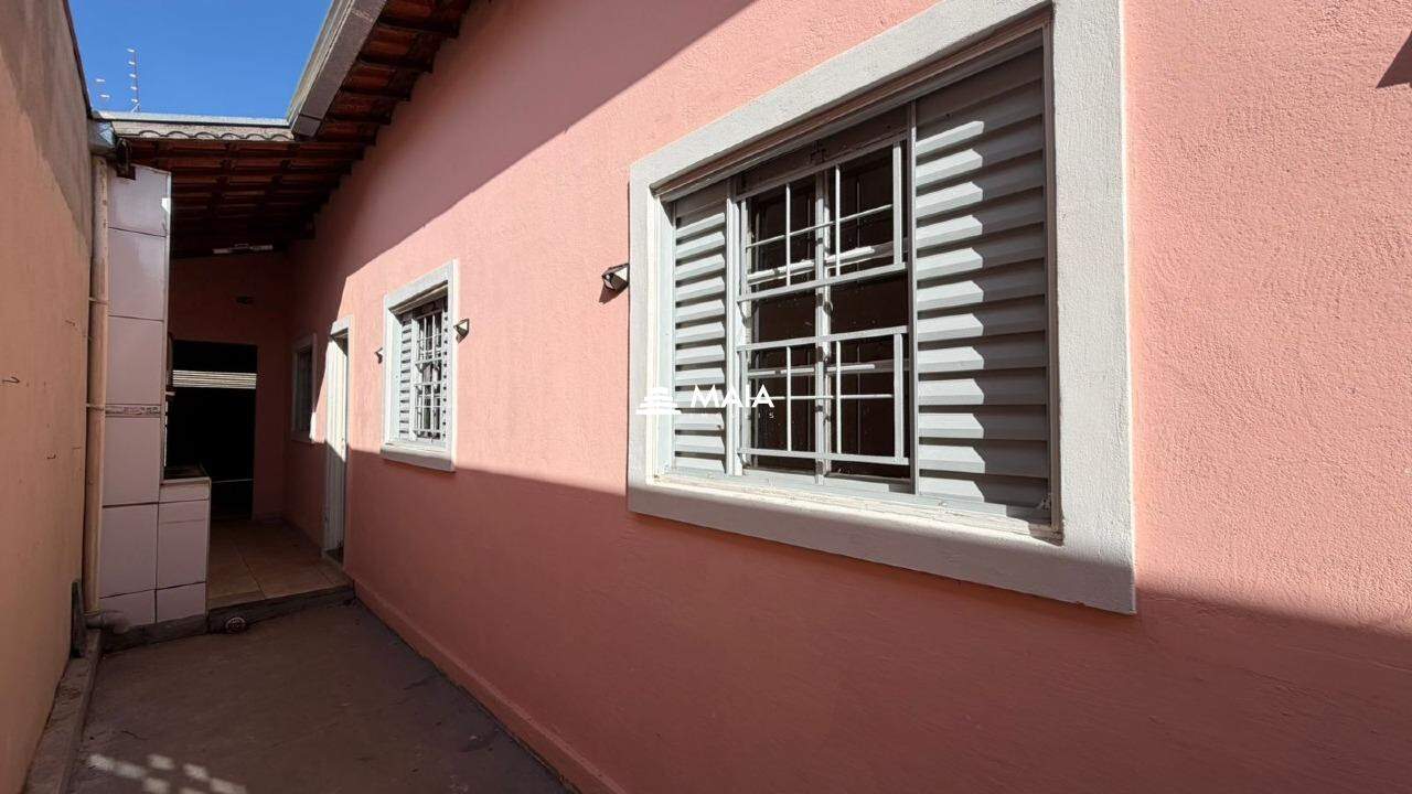 Casa à venda no Jardim Nenê Gomes: 
