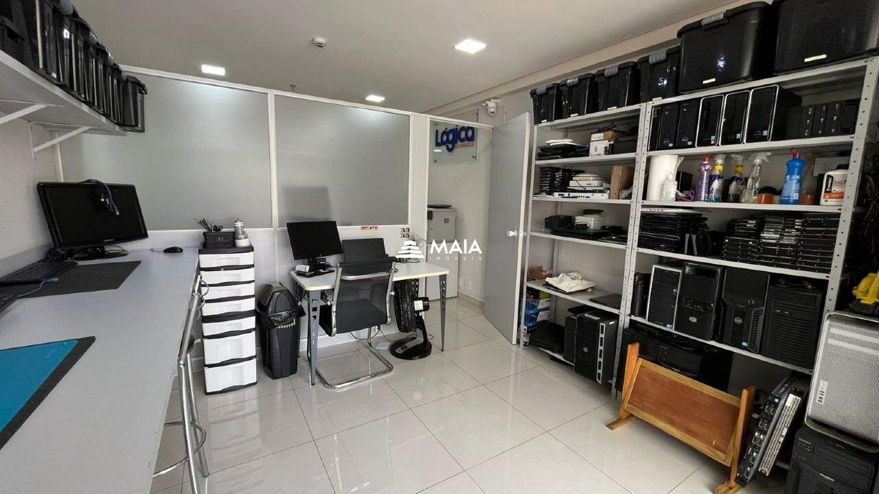 Comercial para aluguel no Santa Marta: 