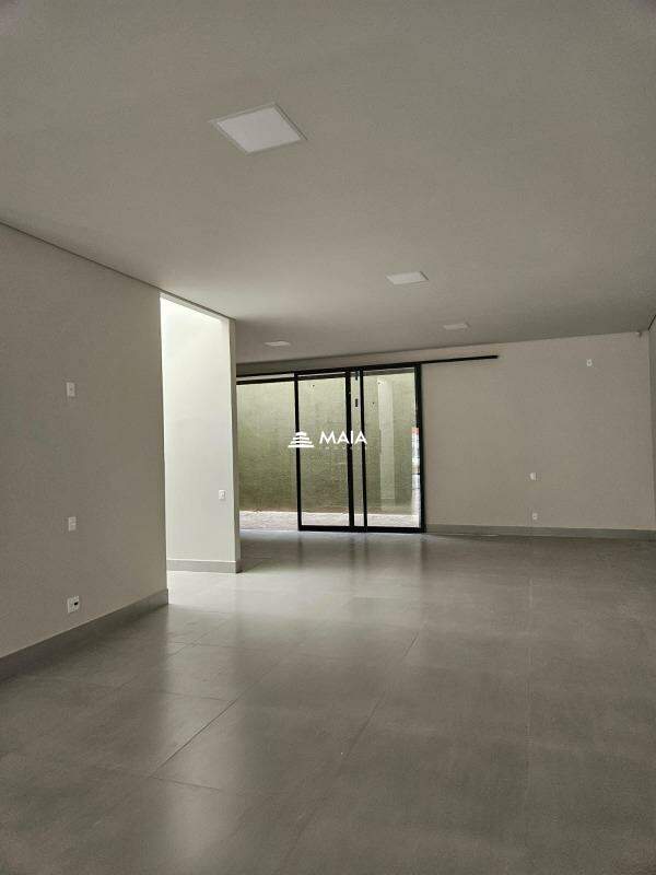 Comercial para aluguel no Mercês: 