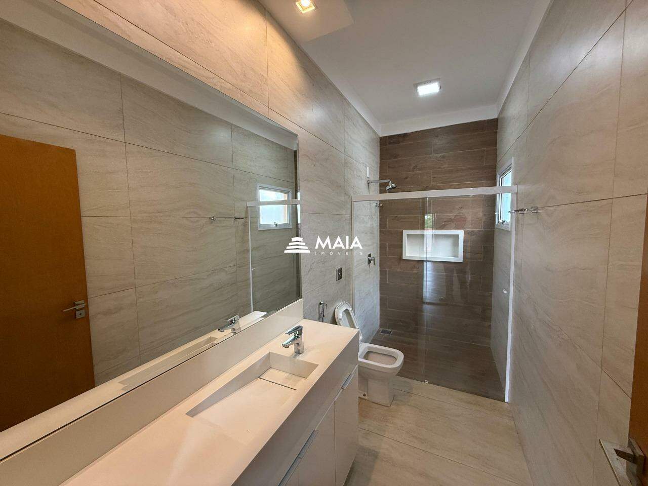 Casa de Condomínio à venda no Flamboyant III Resid. Park: 