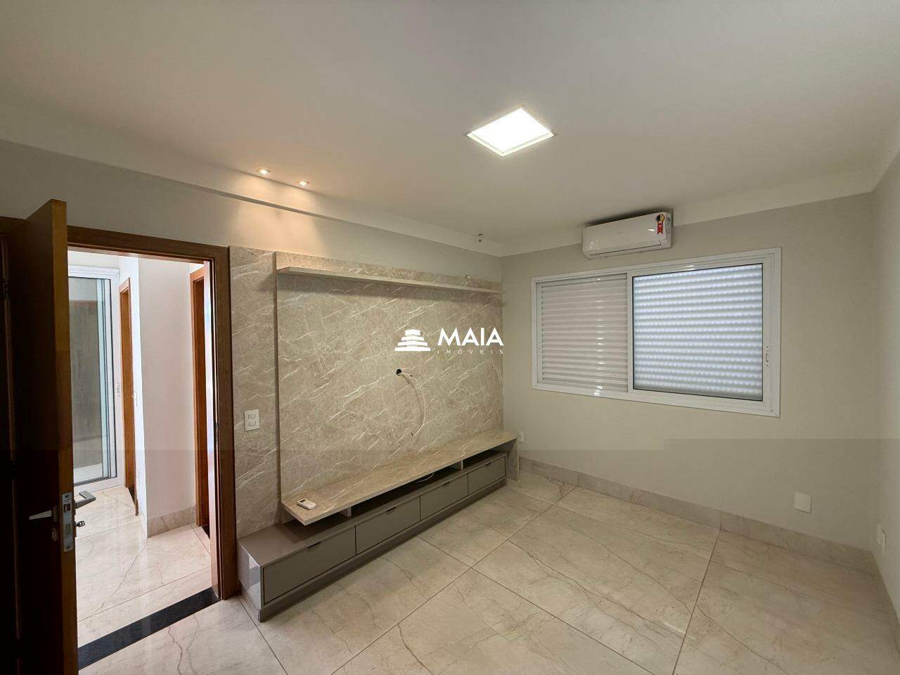 Casa de Condomínio à venda no Flamboyant III Resid. Park: 