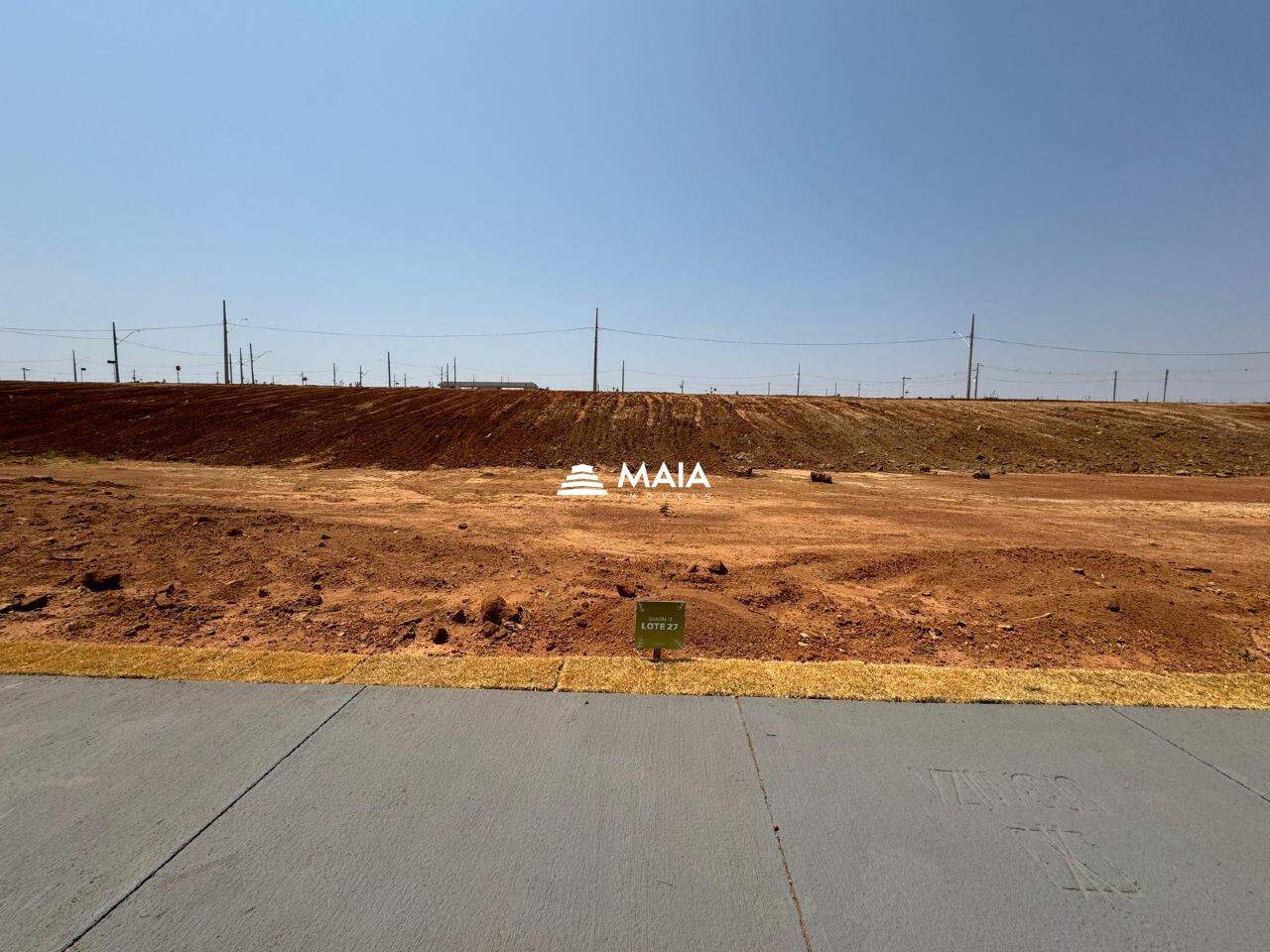 Terreno em Condomínio à venda no Residencial Jardins, Condomínio : 