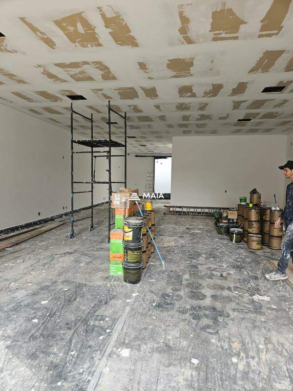 Comercial para aluguel no Mercês: 